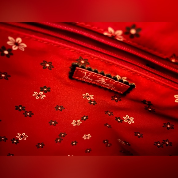 Red& White Houndstooth Vera Bradley purse - Picture 6 of 6